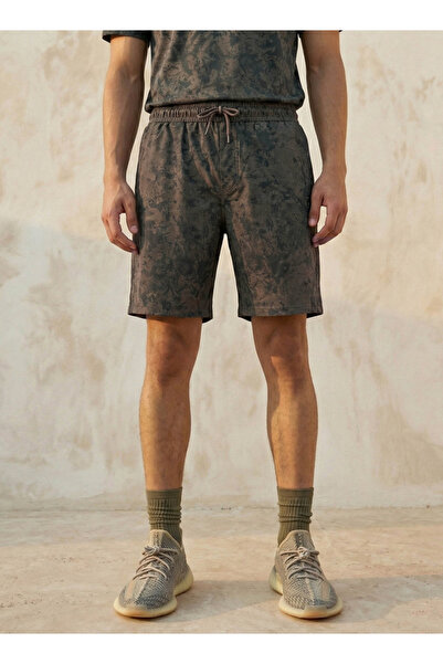 Adot Men 2 Way Stretch Printed Training Shorts