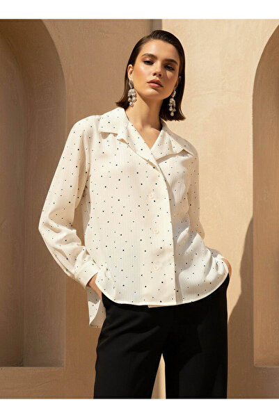 FAV قميص منقّط وحافة غير متساوية