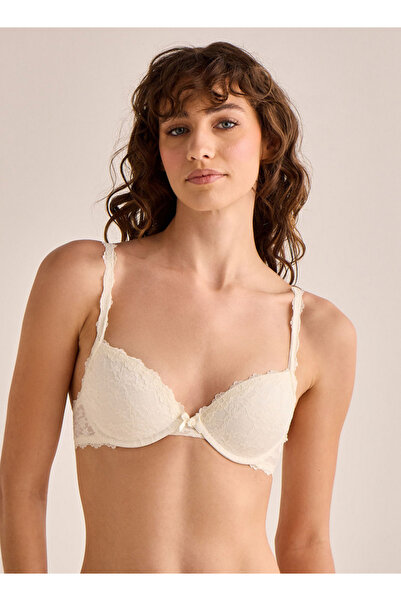 FAV Lace Detail Push-Up Bra