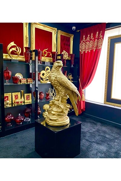 HomeNew The magnificent falcon – a symbol of power and prestige. (Peregrine F...