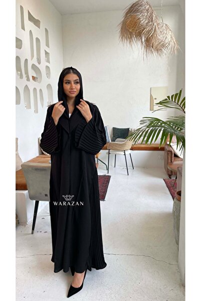 Warazan Formal abaya for work with pleats on the sleeves and sides, made of n...