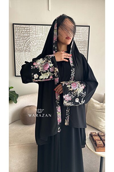 Warazan Abaya with hand-embroidered floral pattern in two colors