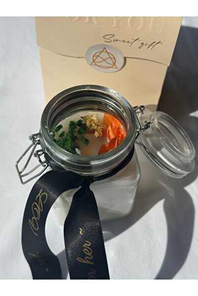 LOV Accesories شمعة معطرة برائحة زهور الصويا من لوف | شمعة هدية طبيعية صديقة ...