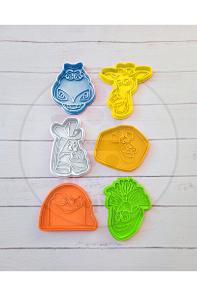 Bi'şeyler Sepeti قالب بسكويت بتصميم مدغشقر - قطاعة بسكويت بـ 6 أشكال 12 قطعة