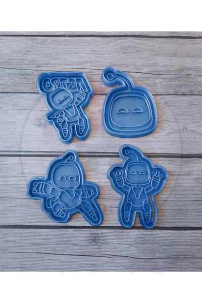 Bi'şeyler Sepeti قالب بسكويت بتصميم أسترو بوت - قطاعة بسكويت 4 أشكال 8 قطع