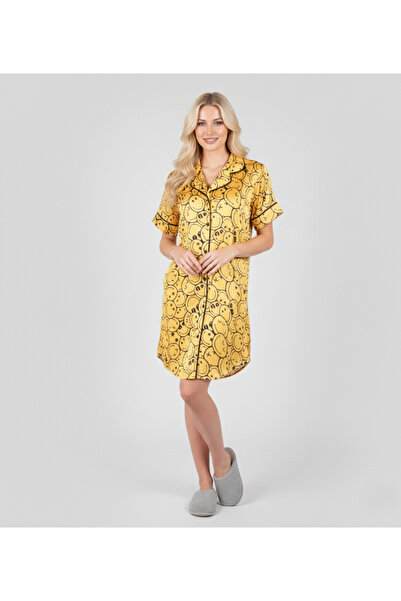 MQ Short, soft yellow nightgown