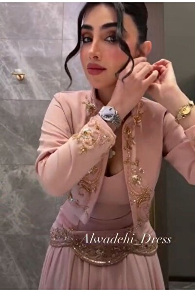 NALA FASHION A luxurious evening dress in a deep pink color (Dusty Pink)