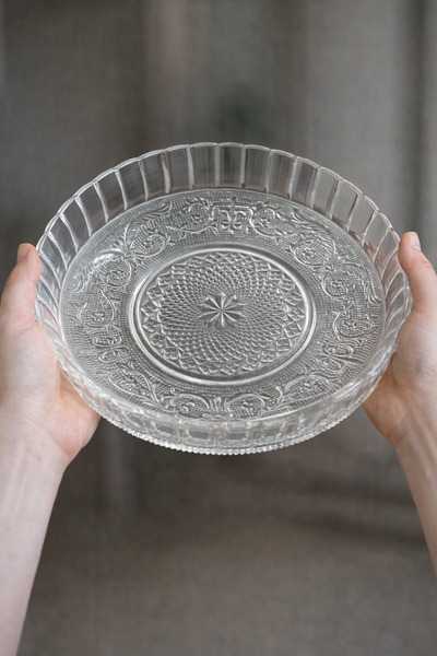 Kig PM-3000 glass platter – embossed model, fruit / appetizer serving platter