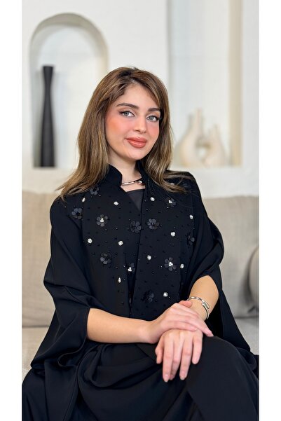 Warazan Abaya with rose and sequin embellishments