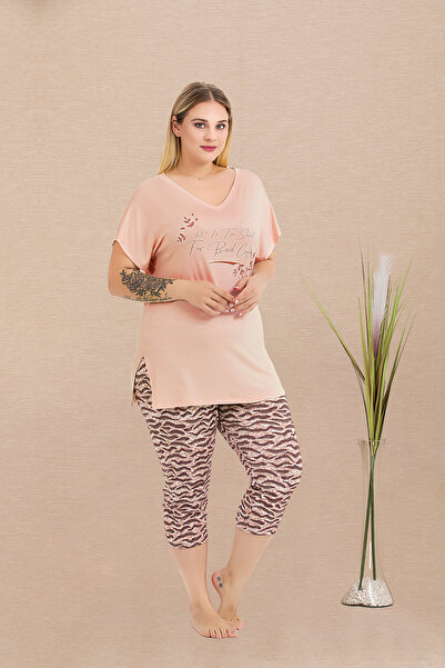 MOPİ Plus Size Viscose Short Sleeve Capri Pajamas Set