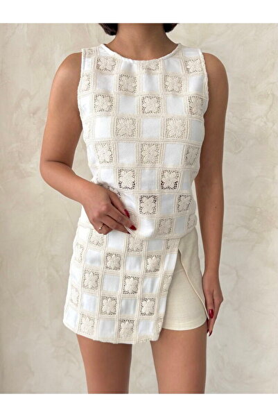 Caddebostan Moda Women's Sleeveless Checkered Patterned Crochet Detailed Styl...