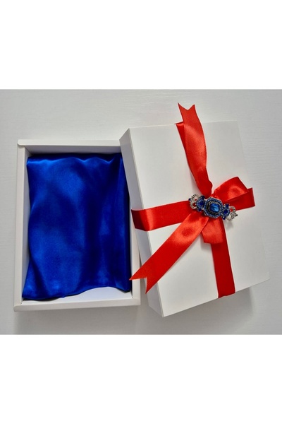 OnlyForYou Set eșarfă din satin de matase sintetica, în cutie cadou + broșă e...