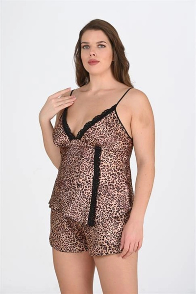 Beruflic Plus Size Leopard Patterned Lace Embroidered Satin Shorts Nightgown Set