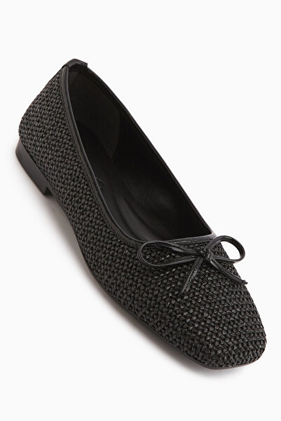 Limoya Fridah Black Bow Detailed Blunt Toe Women's Ballerinas