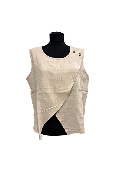 PHUTİ COLLECTION Asymmetric Cut Wooden Button Detail Bluz