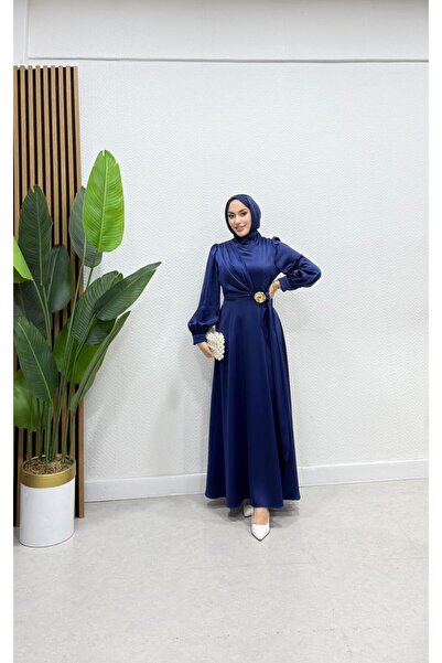 moda crn Elara Zarif Saten Broş Detaylı Tesettür Abiye