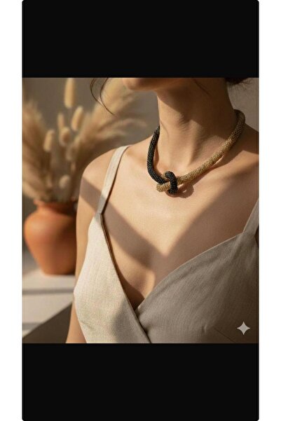 MDGS COLLECTİON قلادة محبوكة بعقدة سوداء وبيضاء