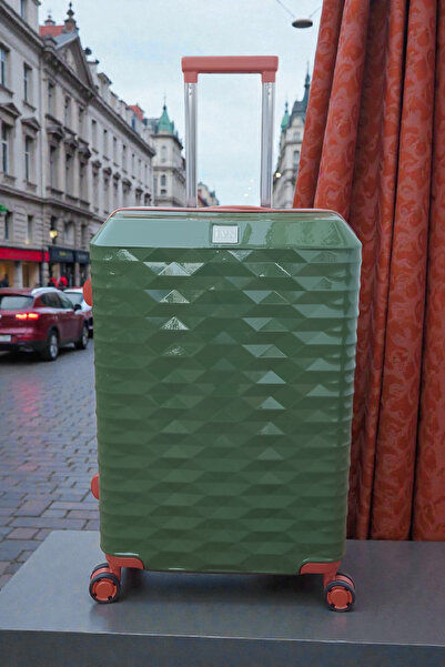 IVS Kabin Boy Kırılmaz Polipropilen Silikon Valiz Bavul Seyahat Çantası