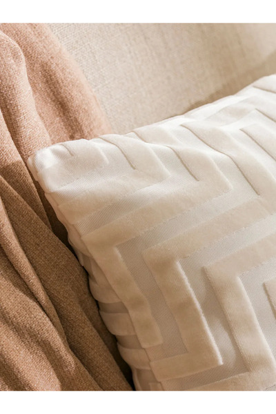 LC Waikiki Beige Geometric Patterned Throw Pillow Cover 45X45 cm