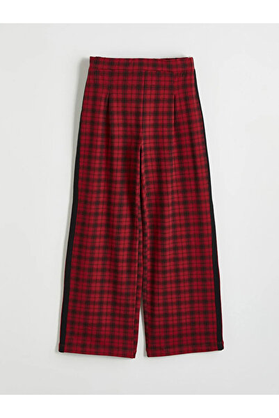 LC Waikiki Red Plaid Patterned Girls' Sweatpants with Stripes on the Sides