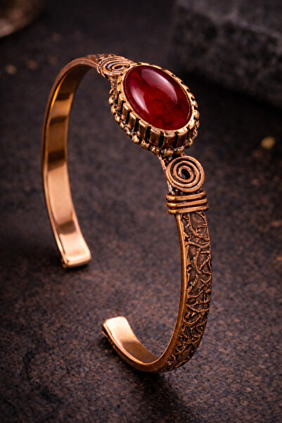 İyyaKee Women's Copper Bracelet with Large Natural Dark Red Stone and Texture...