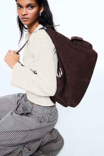 Bershka Süet efektli kese çanta