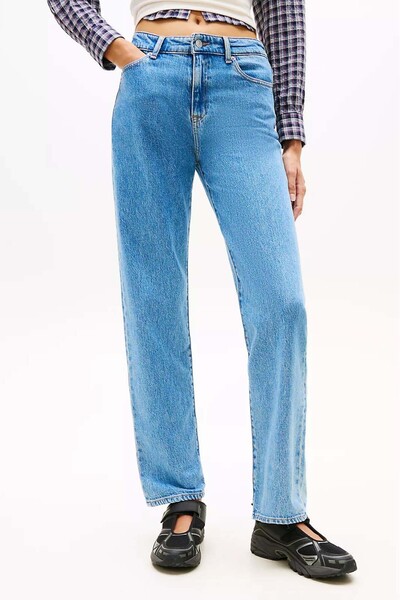 Tommy Hilfiger Women's Mid Rise Slim Straight Jean Pants - Light Blue