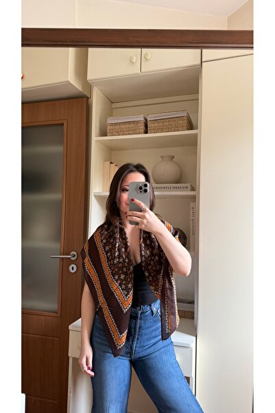 Muse Sister Gioia Shawl