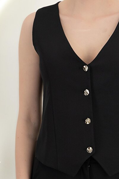 StarShinerS Elegant fabric vest, with a slightly fitted cut and V-neckline