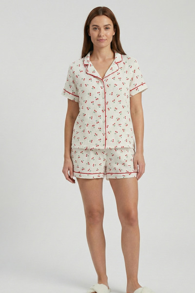 Laperissa Cherry Ecru Ribbed Muslin Woven Shorts Pajama Set