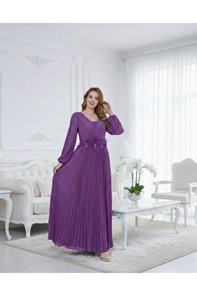 alqarat فستان آريا الملكي بثنيات