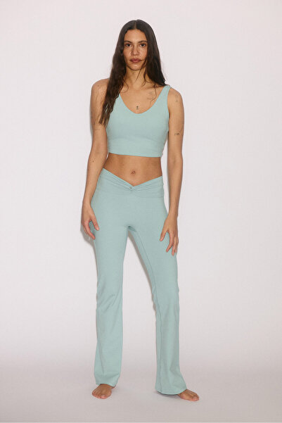 H&M Burgu Detaylı Kolsuz Üst SoftMove™