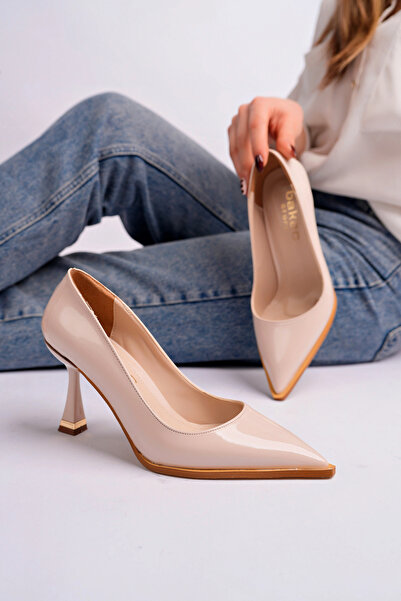 bakacstore Bej Rugan Sivri Burun Şık Topuklu Ayakkabı