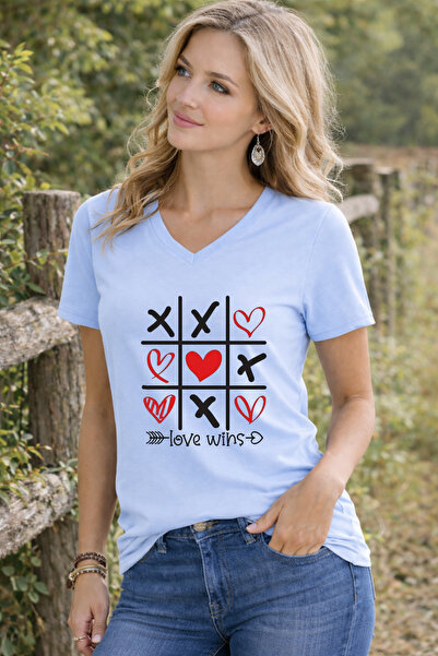 LORVEX Women's V-Neck T-Shirt Comfortable Fit Love Wi̇ns Printed Casual T-Shirt