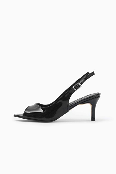 Mio Gusto Alisya Black Color Patent Leather Women's Heeled Sandals