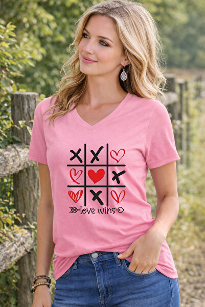 LORVEX Γυναικείο μπλουζάκι με λαιμόκοψη V, άνετη εφαρμογή, LOVE WINS, με στάμ...