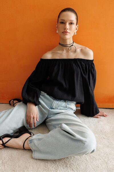 Mixray 4819 women's madonna collar modal blouse black