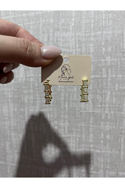 PASLANMAZ ÇELİK KUYUMCU MODEL GOLD TAŞ DETAYLI SALLANTILI MODEL KÜPE