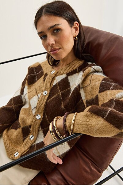 Hiccup LUCCI chunky ribbed knit cardigan with button closure