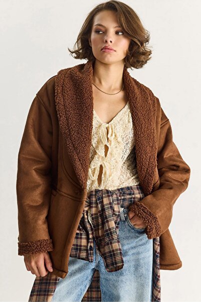 Hiccup LUCCI Faux Fur Detailed Buttoned Coat