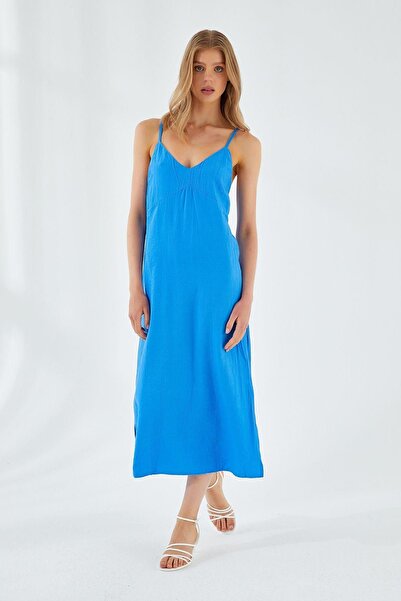 Hiccup Mixray midi dress with V-neck and slit