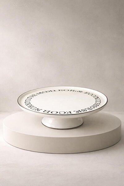 Gaia Concept Krem Emaye Pasta Standı 31x9 cm Büyük Boy Ayaklı Kek Sunum Tabağ...