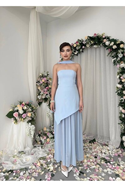 EtikaOnline Luen Yırtmaç Detaylı Elbise