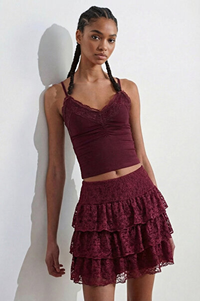 Qaju Women's Flowy Lace Skirt with Shorts – Burgundy