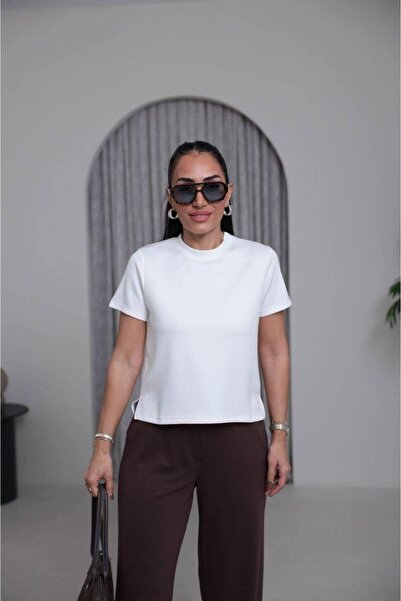 Coşkun GİYİM Women's Crew Neck Basic T-Shirt Ecru 11120