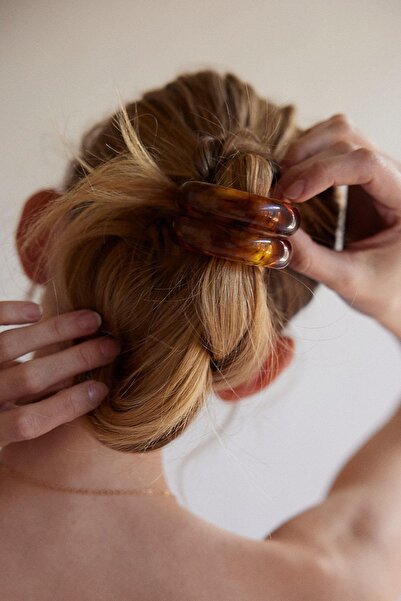 New Obsessions Акрилен комплект малки щипки за коса, 2 броя