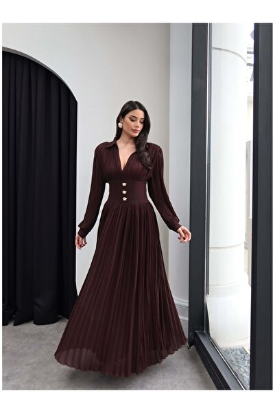 ESRAHELVACI V-Neck Pleated Maxi Dress