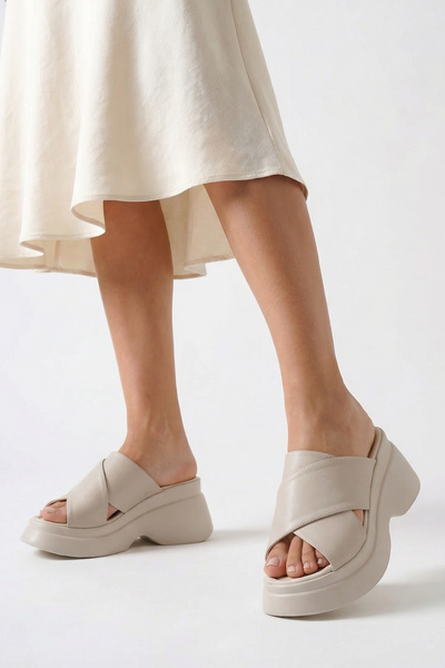 Riccon Papuci de damă 0012914 Bej