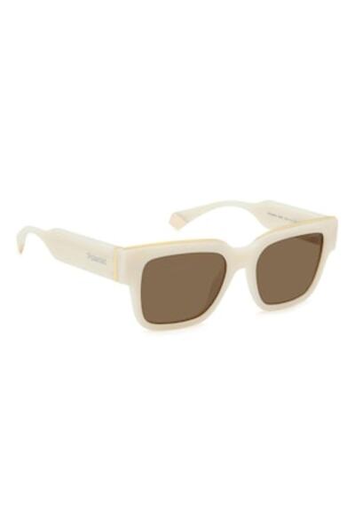 Polaroid Unisex Sunglasses with Polarized Lenses