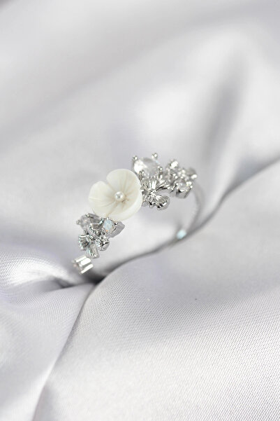 shopwave Silver Color Brass Flower Model Zircon Stone Women's Ring